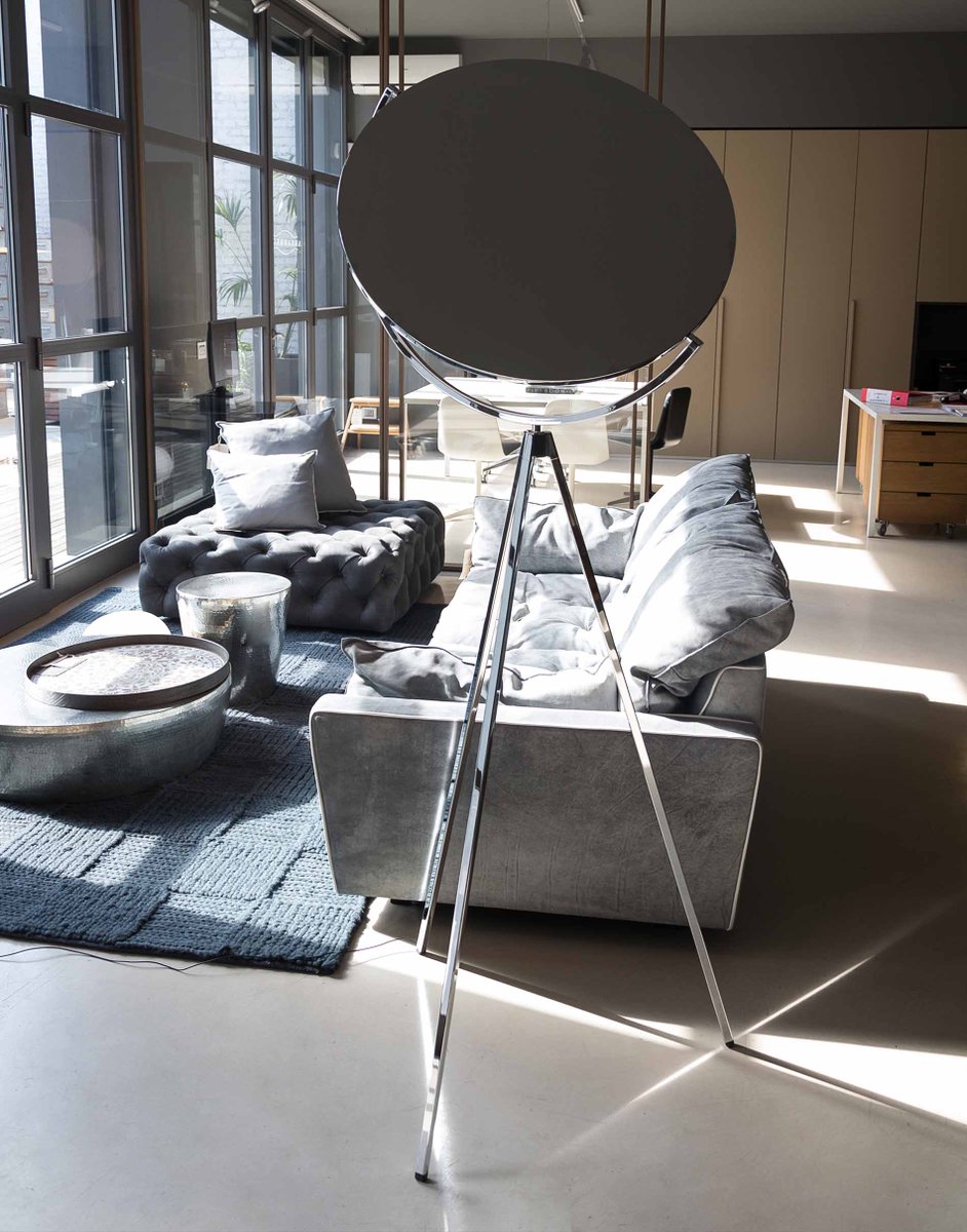 SUPERLOON | FLOS - "At 16 or 17 I saw an exhibition of Eileen Gray’s work and that convinced me it was something I wanted to do.", Jasper Morrison ✨
View product here : bestandbrown.com/lights/flos/su…
#Flos #Superloon #modernlighting #lightingideas #designhouse #BestandBrown