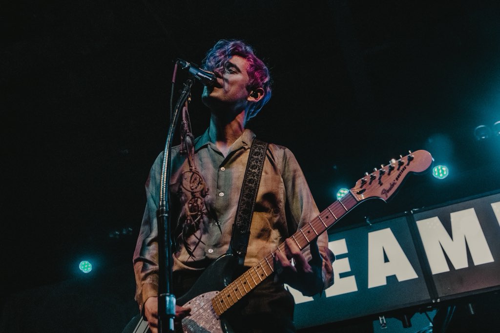 dreaeden's tweet photo. 🖤@DREAMERSjoinus shot 3/2 at the bottom lounge!! was super excited to see these guys since the first time i shot them was just over a year ago. I think its really cool seeing how much i’ve grown as a photographer since then🖤 https://t.co/N4VKCKwlTx