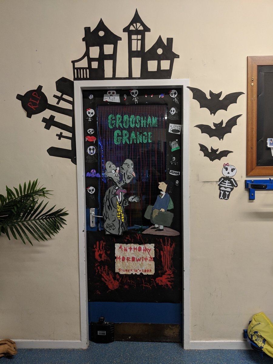 teach2thecnvrtd's tweet image. We're loving our class reader in Year 6 #WorldBookDay #GrooshamGrange #DoorDisplay @AnthonyHorowitz @WorldBookDayUK