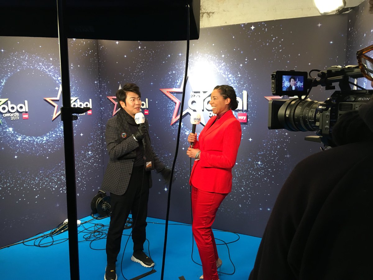 Margherita Taylor (@margheritat) on Twitter photo Great to meet this amazing artist <a href="/lang_lang/">Lang Lang</a> at #TheGlobalAwards 2019. Follow all the news of tonight's awards <a href="/global/">Global</a> 🌟 <a href="/ClassicFM/">Classic FM</a> <a href="/SmoothRadio/">Smooth Radio</a> Great to meet this amazing artist <a href="/lang_lang/">Lang Lang</a> at #TheGlobalAwards 2019. Follow all the news of tonight's awards <a href="/global/">Global</a> 🌟 <a href="/ClassicFM/">Classic FM</a> <a href="/SmoothRadio/">Smooth Radio</a>