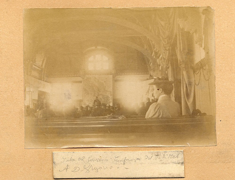 SedgArchivist's tweet photo. Mrs Hughes also accompanied her husband to International Geological Congress Meetings - Berlin, Zurich, Russia, and Washington. Her vivid accounts are often embellished with sketches, photographs and herbaria 🔍📜 #IWD2019 #explorearchive #exploreyourarchive #WomenInSTEM #histSTM https://t.co/sDWPH6Qsip