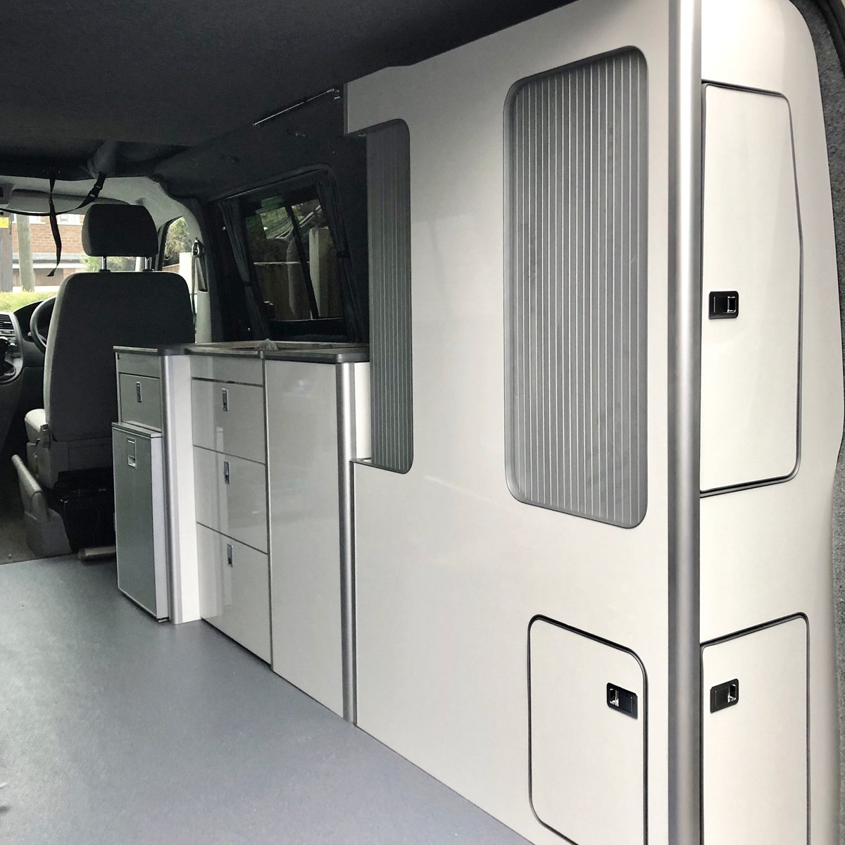 And just like that our dreams came into reality 🥰 we absolutely LOVE this conversion! Already have another bespoke lined up pretty much identical to this one!  More pics soon!  #vanlife #camperconversion #smallbusiness