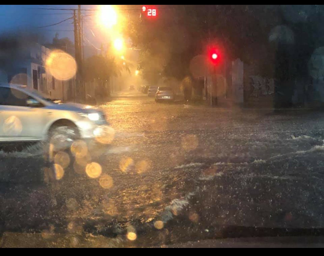 ComproAuto2's tweet image. Diluvio en  capital