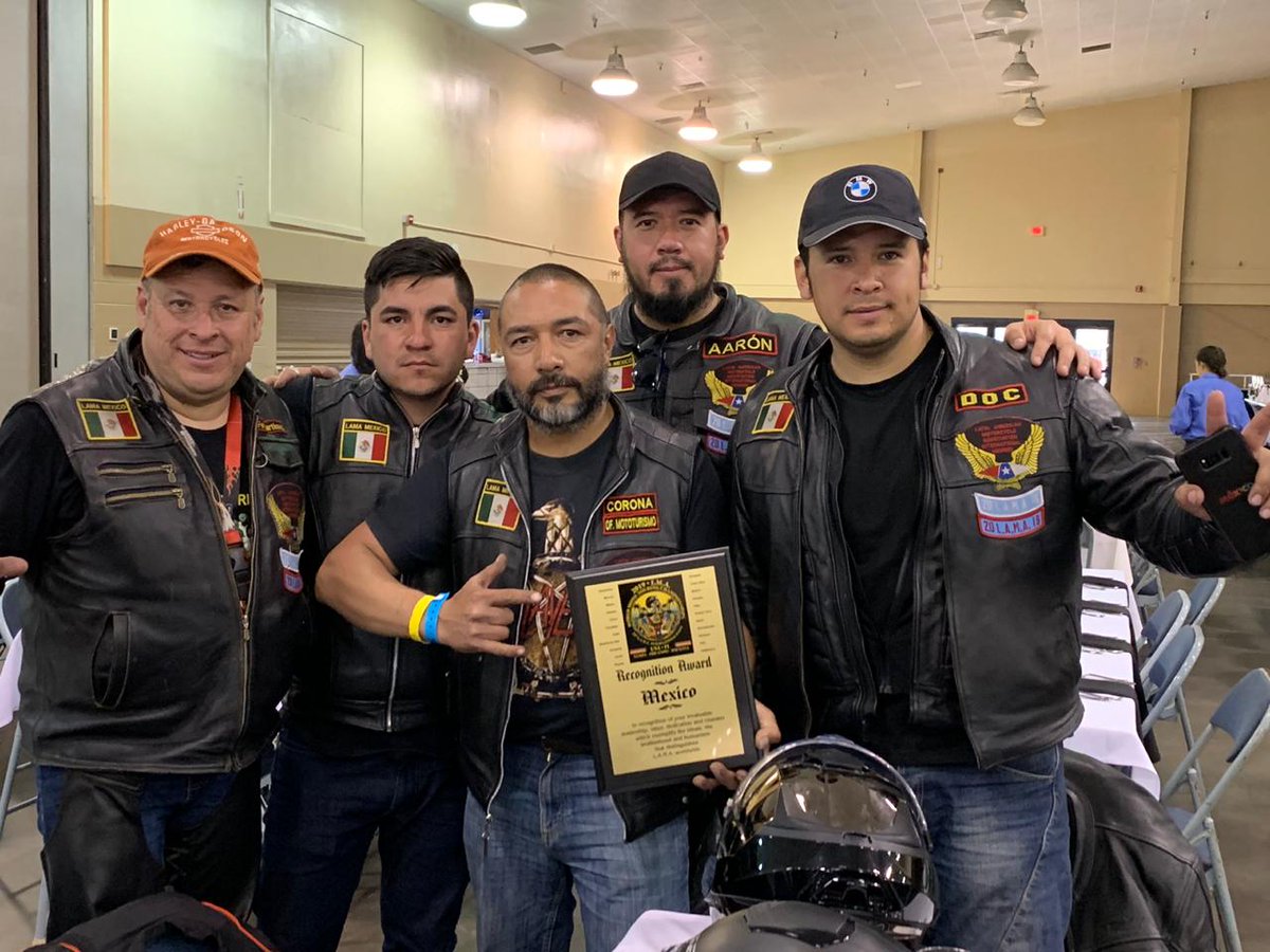 LAMAMxOficial's tweet photo. Nuestro capitulo Hidalgo centro obtuvo el 4° lugar a mayor distancia recorrida, gracias por poner nuestros colores en alto en el “Rally Internacional Florida” 👏😎
#LAMA #LAMAMx #LAMAForever #ForeverLAMA #BikerFamily #Ride #Rally #RallyFlorida #LAMAHidalgo #Reconocimiento https://t.co/qEtJLaF37o