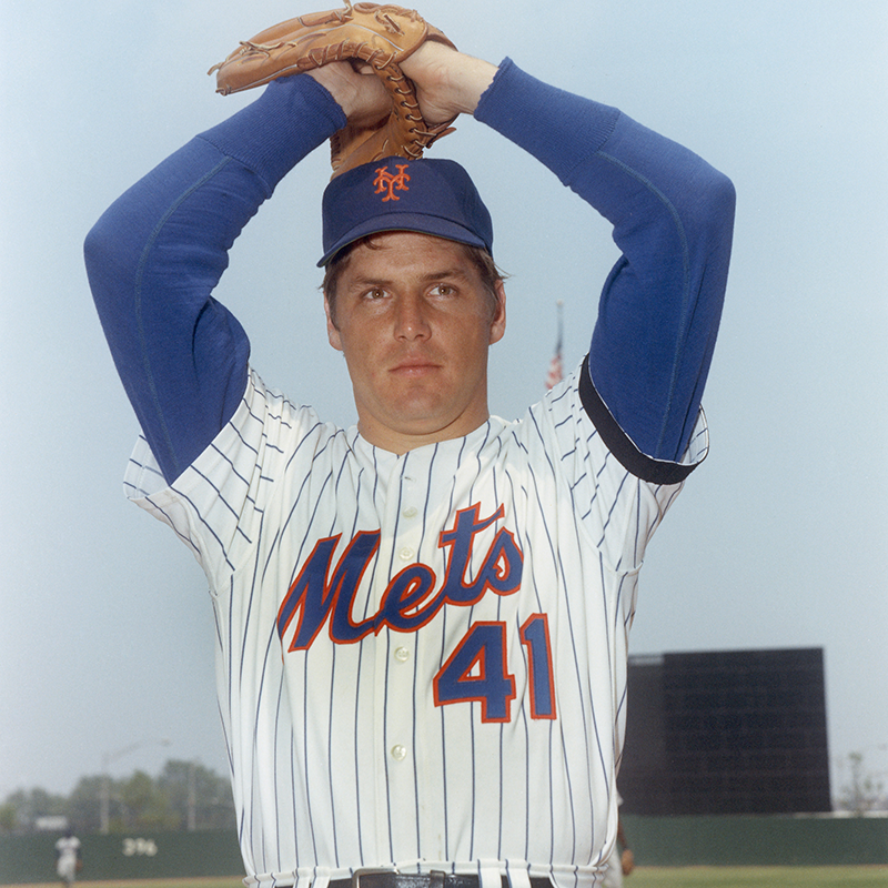 MLB's tweet photo. Hall of Famer and 3-time Cy Young Award winner Tom Seaver has been diagnosed with dementia.

Our thoughts are with Tom and the Seaver family. https://t.co/aaOGg0SFpe https://t.co/vFSbvcVmhZ
