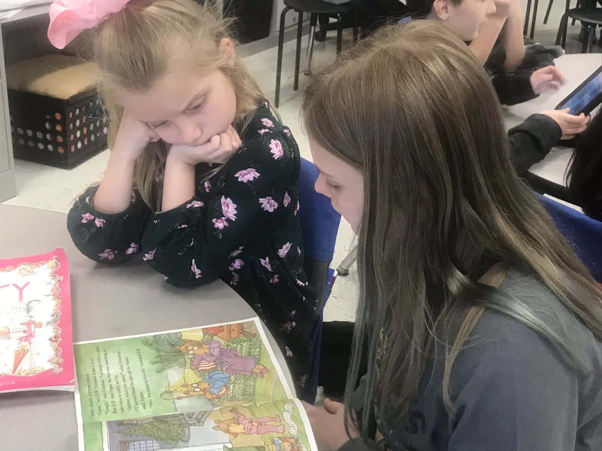 We loved reading with our buddies in <a href="/TeamGood_BEU/">Ashley Good</a> today!