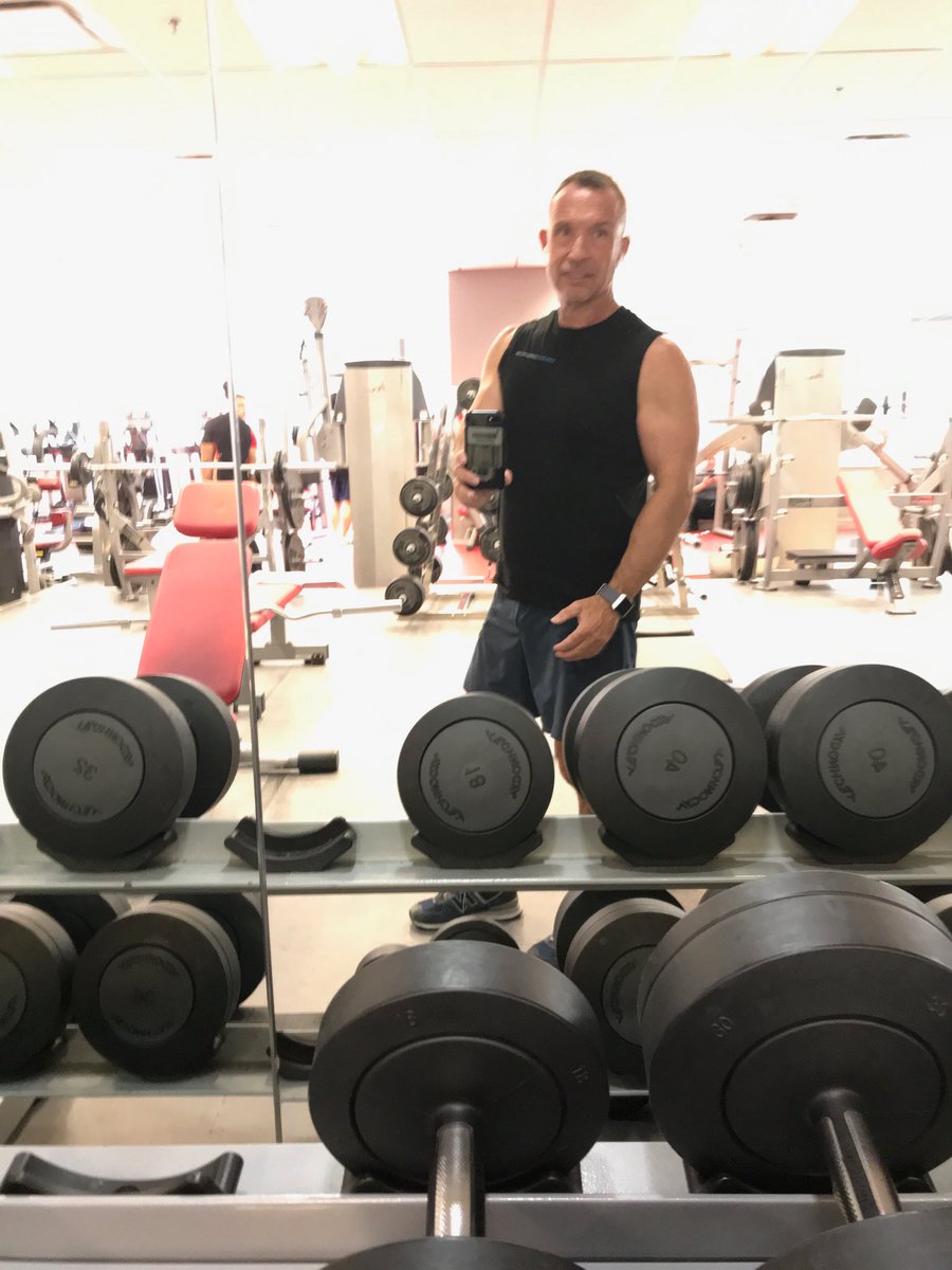 David_Unbound's tweet photo. Gym day in Bangkok @FitnessFirst. #DavidUnbound #personaltrainer #fitnesstravelescort
#gaymuscle #gaytravel #gaygymtraveler #gayfitnesstravel #gymtraveler #gaygymtraveler #livinglikeapornstar https://t.co/hrrhoDpxtF
