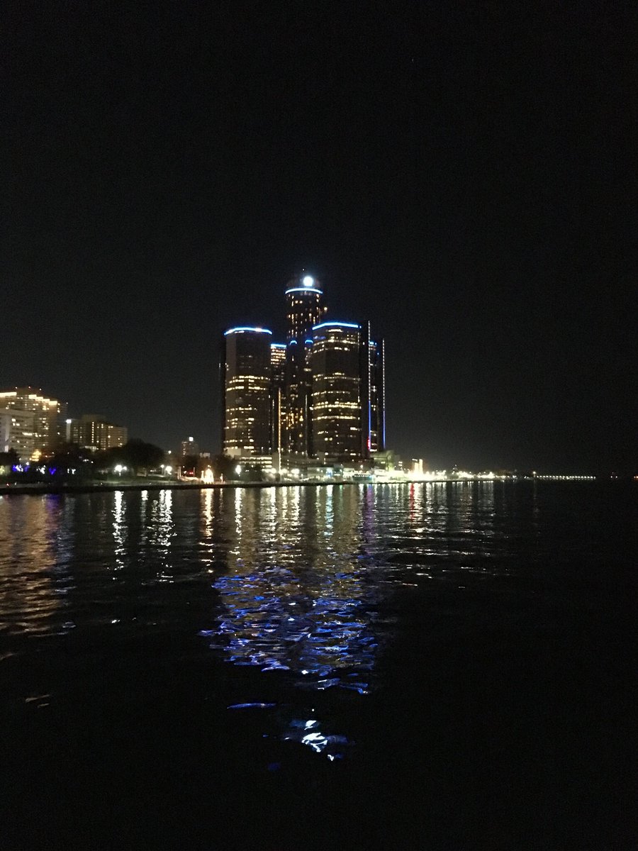 jassendowling's tweet photo. #mideca in the D tomorrow #DECASCDC get excited #ReadyForIt https://t.co/lOV83Pidar