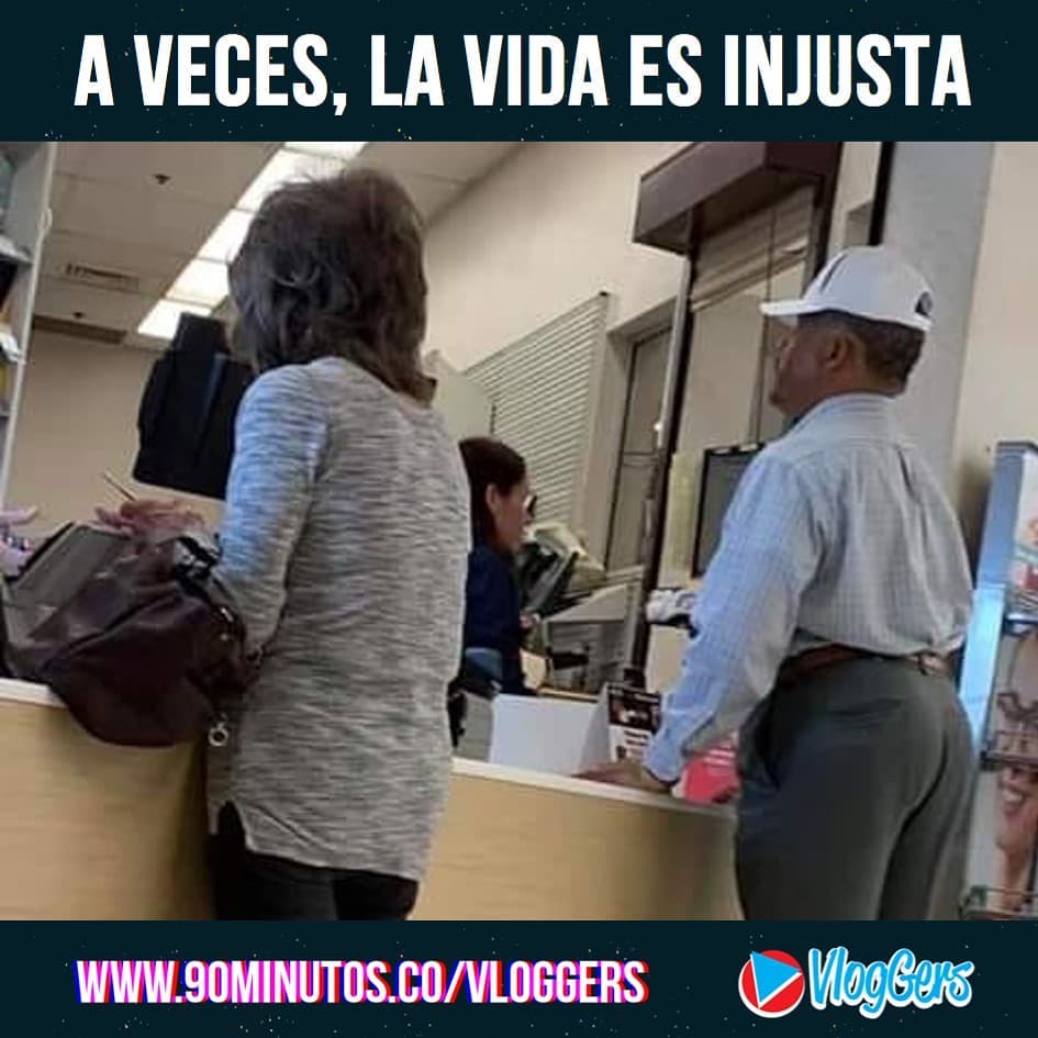 Y mientras tanto ustedes en el #Gym haciendo sentadillas para tener buen 🍑. #LoQueSeHeredaNoSeHurta #bendecido. 

Para más diversión, sigan a nuestros #Vloggers en su cuenta de Instagram: instagram.com/vloggers90/