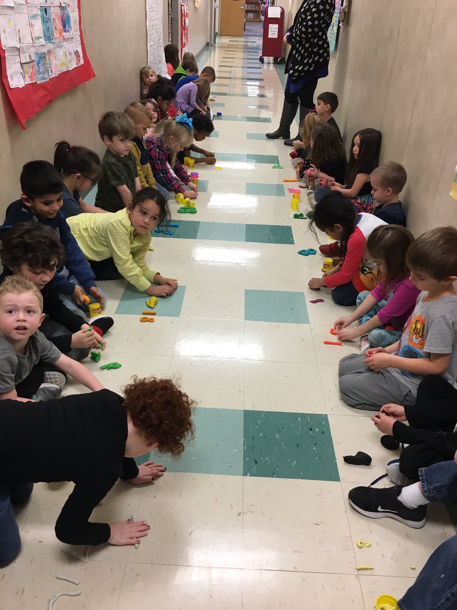 AmyChumbley's tweet photo. Building our teen numbers with Playdoh #WhyWISD #bweroos #roosmath https://t.co/5HVacRbzxr