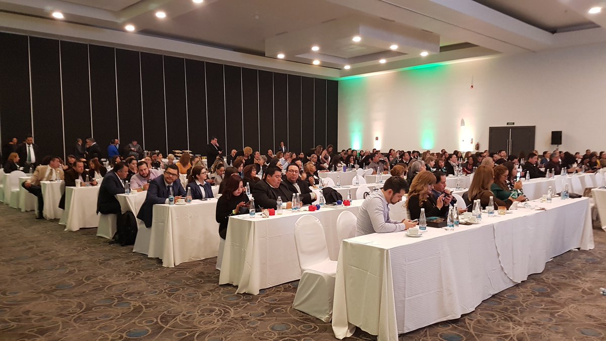 TerminusMls's tweet photo. 🎉Felicidades Luis Serrano Macias y su Consejo Directivo de @AMPITijuana @TerminusMls https://t.co/6XyDjIlylf