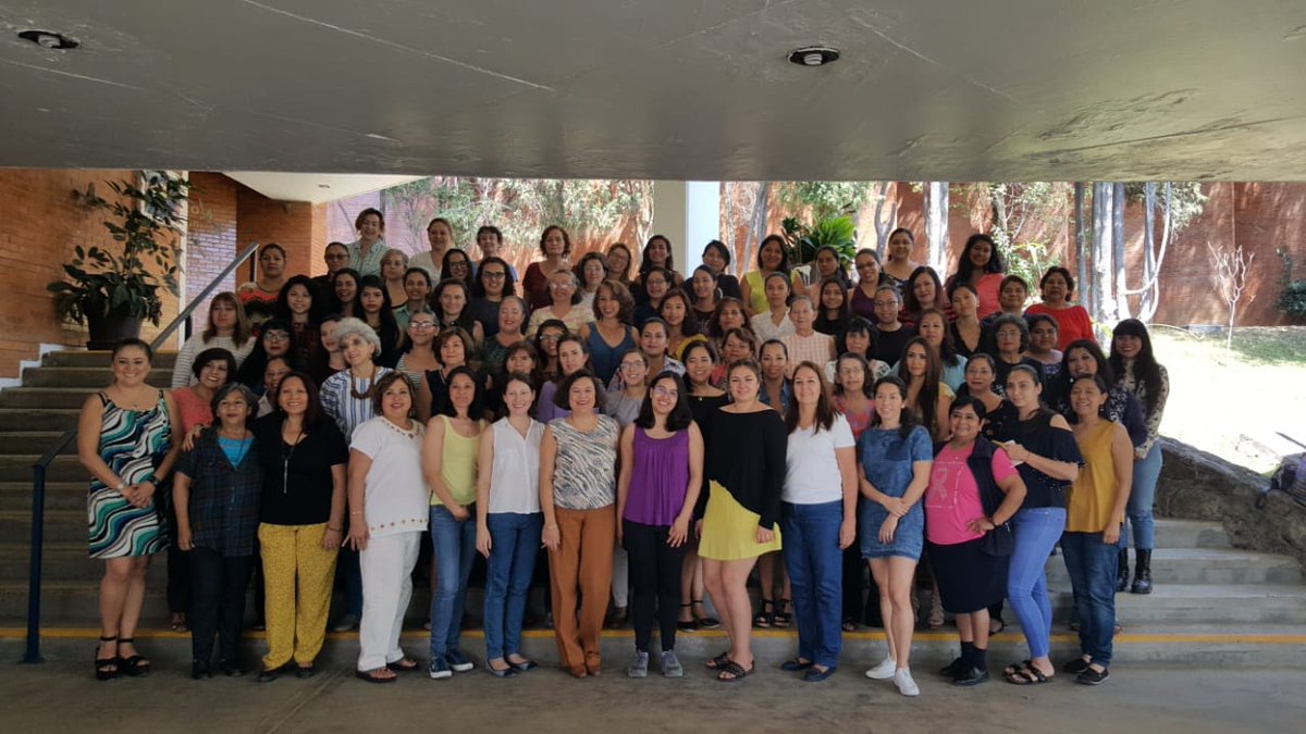 BiblioCCGUNAM's tweet photo. #DiaDeLaMujer Centro de Ciencias Genómicas 2019 https://t.co/6LseVrZfmc