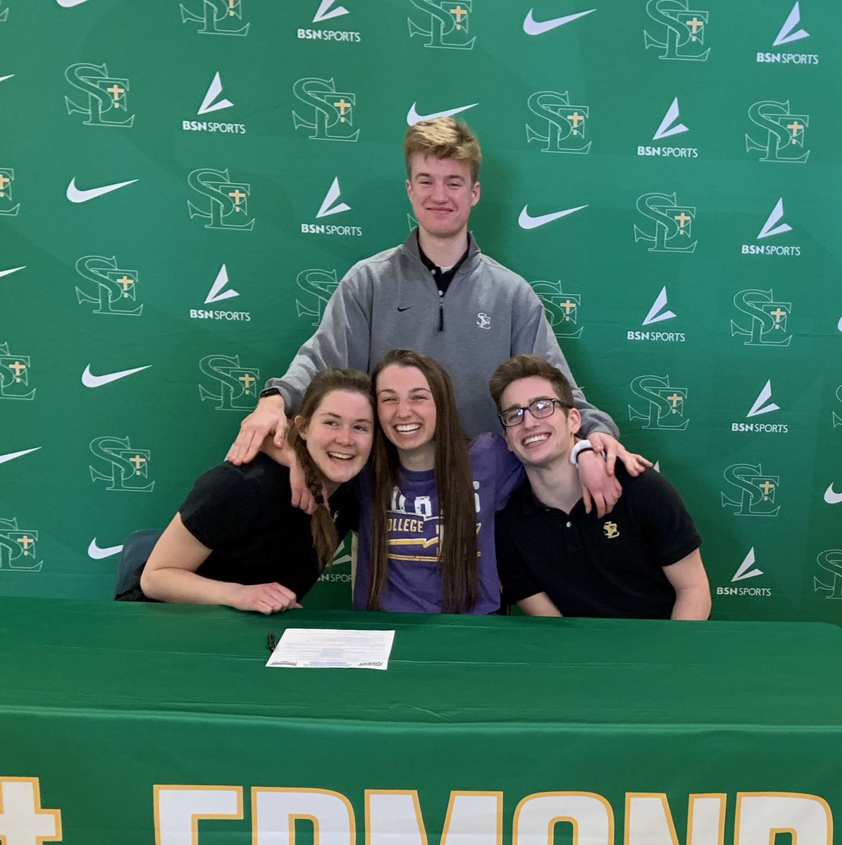 AbbyLandwehr's tweet photo. Officially official!! Super pumped to be running for @LorasDuhawksXC  &amp; @LorasTrack next year. Big s/o to Coach Szalat &amp; Shelly, Sharon &amp; Mike, and the whole SEXC family. Thank you for an experience I will never forget. Now onto the next. Go Duhawks!! https://t.co/ciH0qoW22A