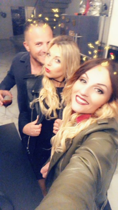 Les soir&eacute;es marseillaises 👌🏼😍 avec @AndreaDjoly ❤️ https://t.co/Vftq07Q4AG<a class="tags" target="_blank" title="On Twitter" href="/?out=eyJ0eXAiOiJKV1QiLCJhbGciOiJIUzUxMiJ9.eyJpYXQiOjE3MjIwNDE3OTgsImlzcyI6InR3cG9ybnN0YXJzLmNvbSIsIm5iZiI6MTcyMjA0MTc5OCwiZXhwIjoxNzUzNTc3Nzk4LCJyZWRpcmVjdF91cmwiOiJodHRwczovL3R3aXR0ZXIuY29tL0FuZHJlYURqb2x5In0.iiszqeky_uw_xCWORJO2fnspTbs6Nuo_bMB2NVrqBiA3pWn7MxNNzKcguTSQSPISGv26Y0cMykdGrCH52XXhzA">@AndreaDjoly</a><a href="/tag/bruxelles"class="tags"><span>#bruxelles</span></a>