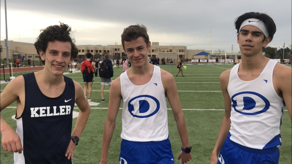 DecaturXCTF's tweet photo. Rigsby Relays : Boys 3200m Gabe Embree 2nd / Lenin Blanco 3rd behind Keller’s Logan Mitchell. @gabeembree @blancofam1 @loganmitchellxc https://t.co/Jpi2spc41x