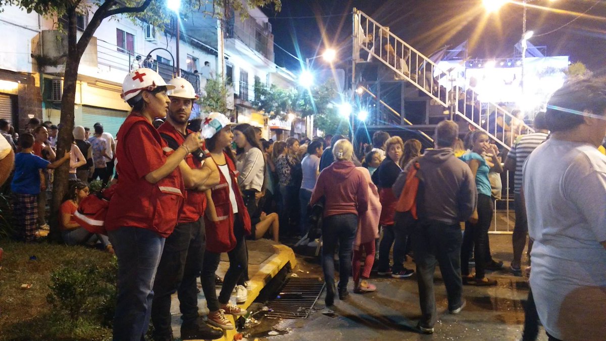 CRASanFernando's tweet photo. Los días 2,3 y 4 de Marzo estuvimos presentes en el #GranCorsoSanFer brindando #PrimerosAuxilios y Apoyo Psicosocial ⛑ https://t.co/aTnPV7Pwkk
