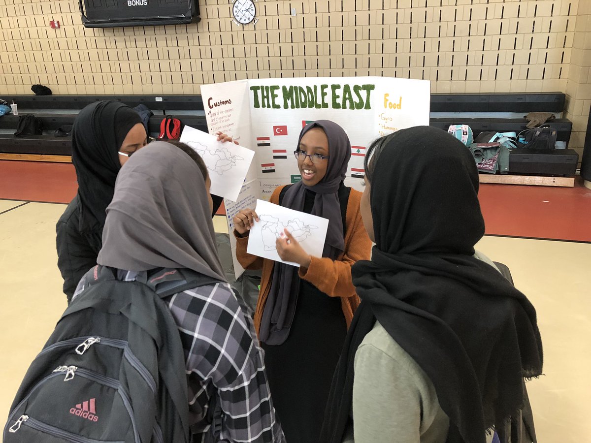EPHSSnyder's tweet photo. LOVED the Love All Event!!!! Learned a ton from all sorts of great clubs at EPHS and had a BLAST! Well done to all involved! ❤️❤️❤️ #loveall #D2BR #EPHSinspire #EagleNation https://t.co/P09qiJTiAY