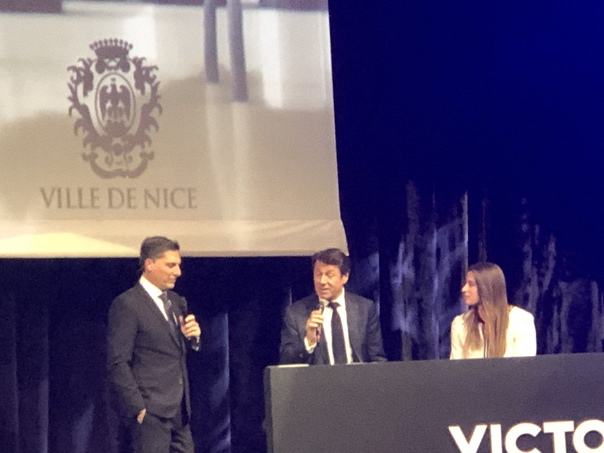 jennifersalles_'s tweet photo. La @Villedenice et la @MetropoleNCA fêtent leurs nombreux champions @cestrosi @BonnetCha #CotedAzurFrance #ILoveNice #NiceActive #NiceToutSimplement❤️ https://t.co/frF5UPquA1