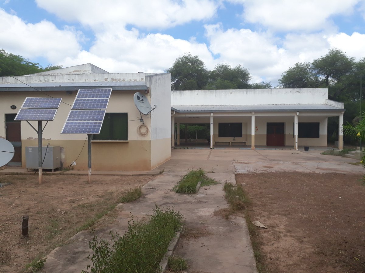 fguillesaavedra's tweet photo. En el paraje  Magdalena  se encuentra la escuela N ° 4179, Santa Victoria  Este.
Junto al prof. Daniel colaboramos con el #iniciodeclases2019 
Salta educa, Salta aprende.
@UrtubeyJM @aniberruezo https://t.co/iz39nxiwpM