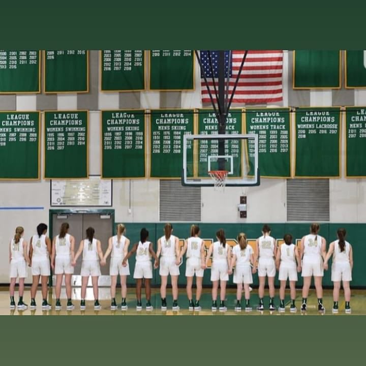 SunsetWBB's tweet photo. OSAA 6A ELITE 8 battle starts today!!

Who's on your bracket to take the championship???

Good luck to our Metro League teams

 @SouthridgeGBB @GBBeaverton 
@TheSaderNation 

#metroleague 
#basketballlife 
#elite8 https://t.co/8KssXQHV6G