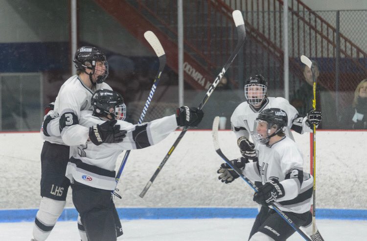 BlackholeLhs's tweet photo. Come watch the boys finish the job tonight at the lymp @8:15 ... 🍿🍿🍿❗️❗️❗️ #revengetour #blackout https://t.co/BhPie8w36d