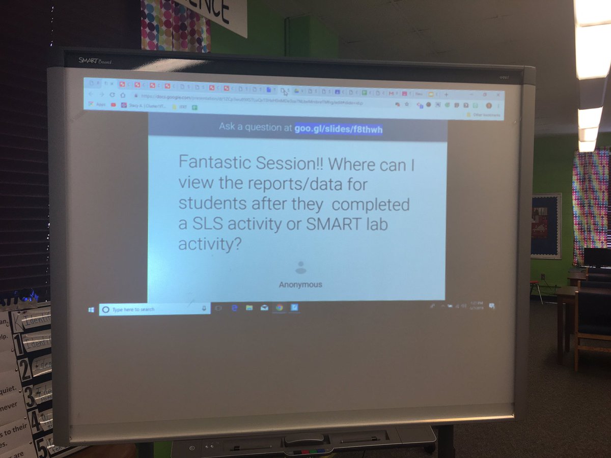 GreenEdTech1's tweet photo. I’m in love with the interactive question and answer feature in Google Slides. It’s great to use during presentations to collaborate with your audience. #introvert❤️ @RPS_Schools @RVAITRTs @SMART_Tech @GoogleForEdu https://t.co/956RdH3WFL
