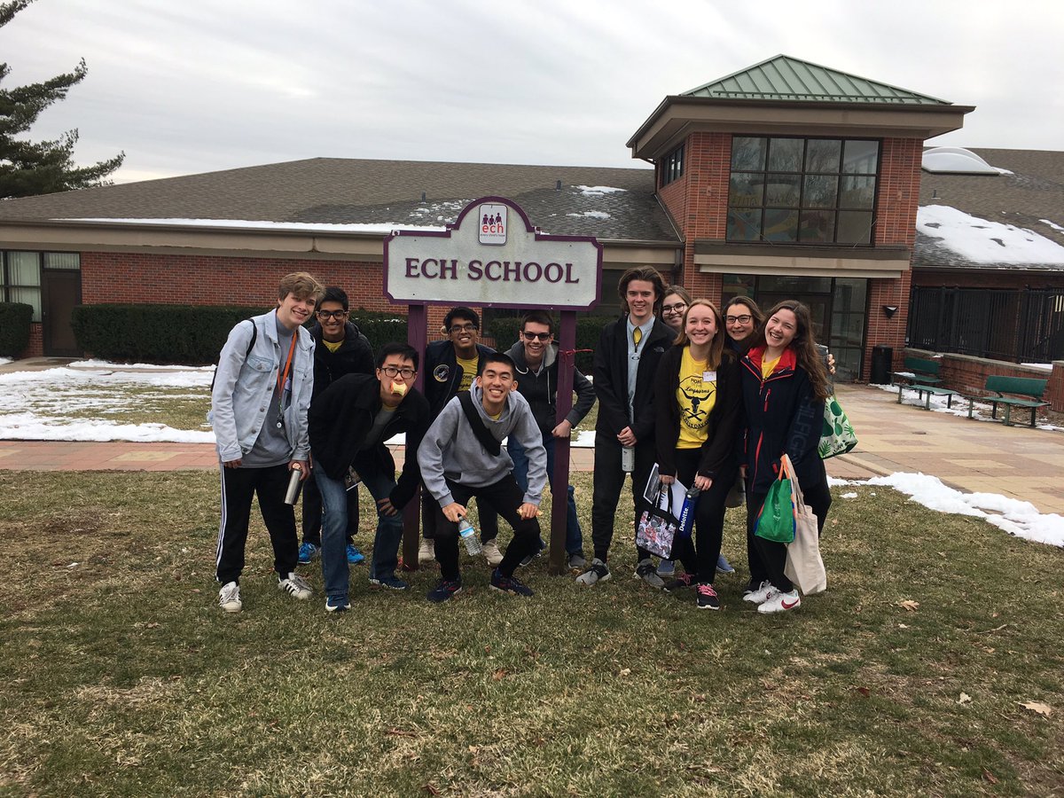 Pwestdeb8's tweet photo. On this high pressure day, we were able to serve, to learn, and to remember what matters most. Thank you @EveryChildsHope for allowing us to give back. #PWestPaysBack #Districts19 https://t.co/iw2JTImLot