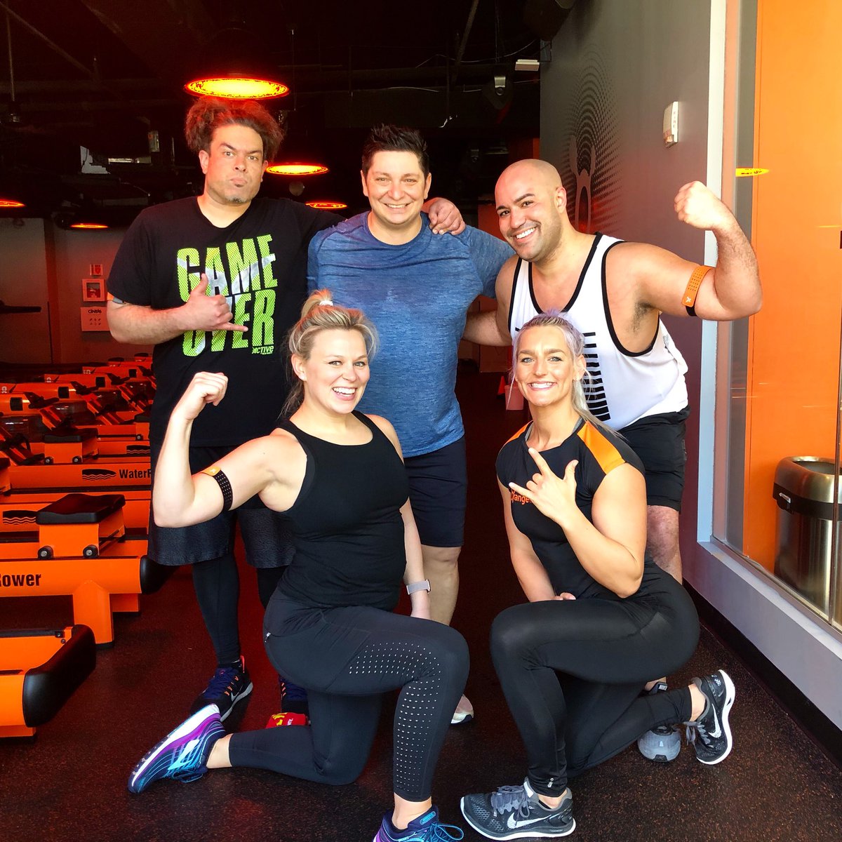 dkalentzis's tweet photo. Dream team ! @orangetheory workout complete 💪🏼🧡 Thanks Coach Taylor!! Great workout #steyonce @YuNoNinja @PKintheMorning ! #otfmidtown https://t.co/v4GX6pWdSw
