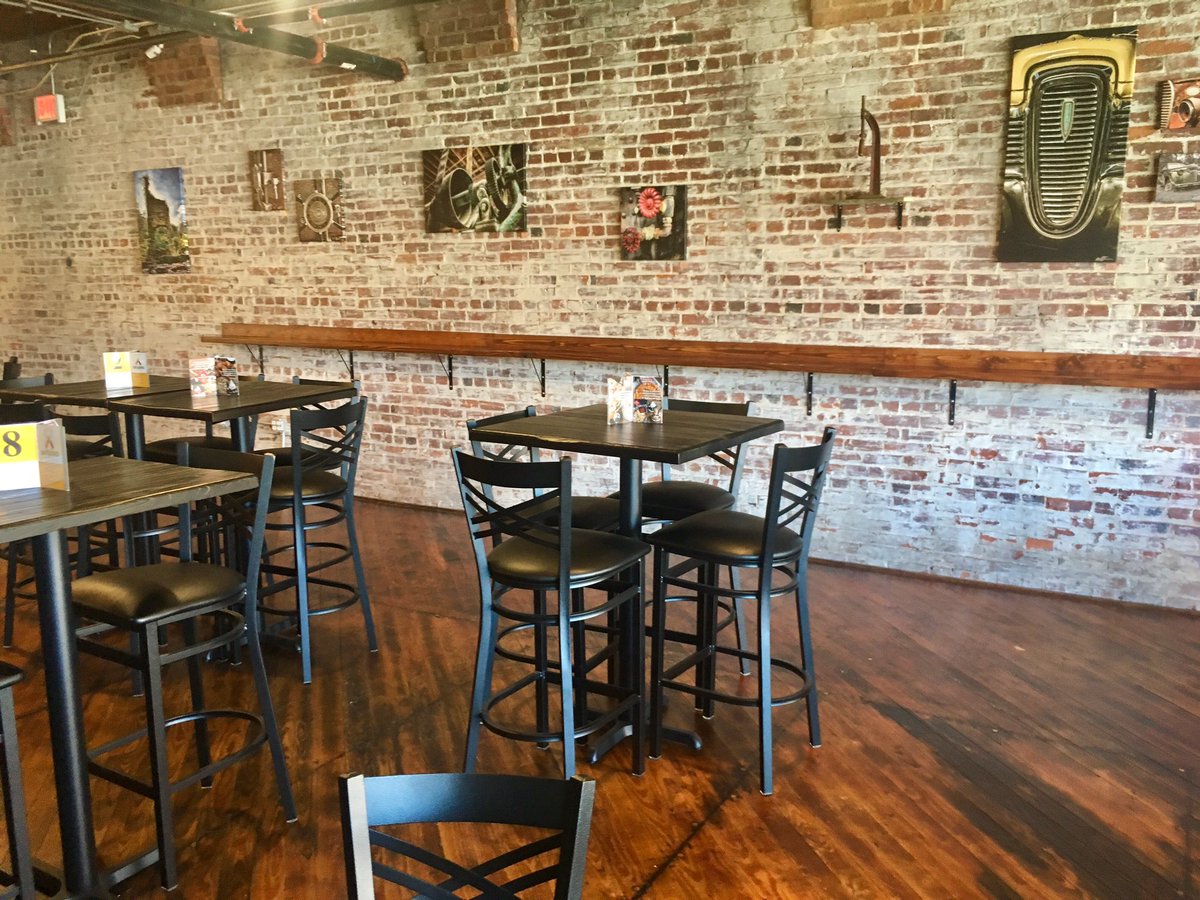 .<a href="/SpartanburgCity/">City of Spartanburg</a> 2 historic spots get new life! Coffee and beers!
livingupstatesc.com/new-in-spartan…