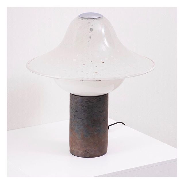 BetonBrutLondon's tweet photo. New stock. Alfredo Barbini Murano glass lamp. 
See him in the studio tomorrow anytime 9.30-5.30, or to view on the weekend - just call ahead. ⠀
#alfredobarbini #murano #muranoglass #muranolamp #italianlamp #forsale + #prophire @betonbrutlondon https://t.co/YIosdNrMx1 https://t.co/HmEdJ5unXP