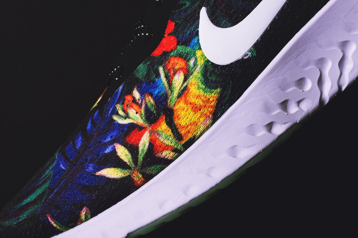 nike odyssey react floral