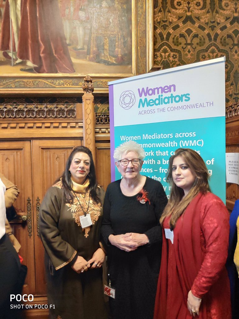 Sharing stories and experiences of women from around the globe  #WomenMediators