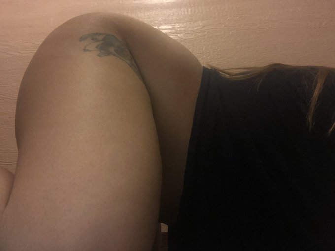 $end and you will receive more pictures of me👅🍑 info in bio #findomgoddes #YouKnowYouWantIt https://t<a href="/tag/youknowyouwantit"class="tags"><span>#youknowyouwantit</span></a><a href="/tag/findomgoddes"class="tags"><span>#findomgoddes</span></a>