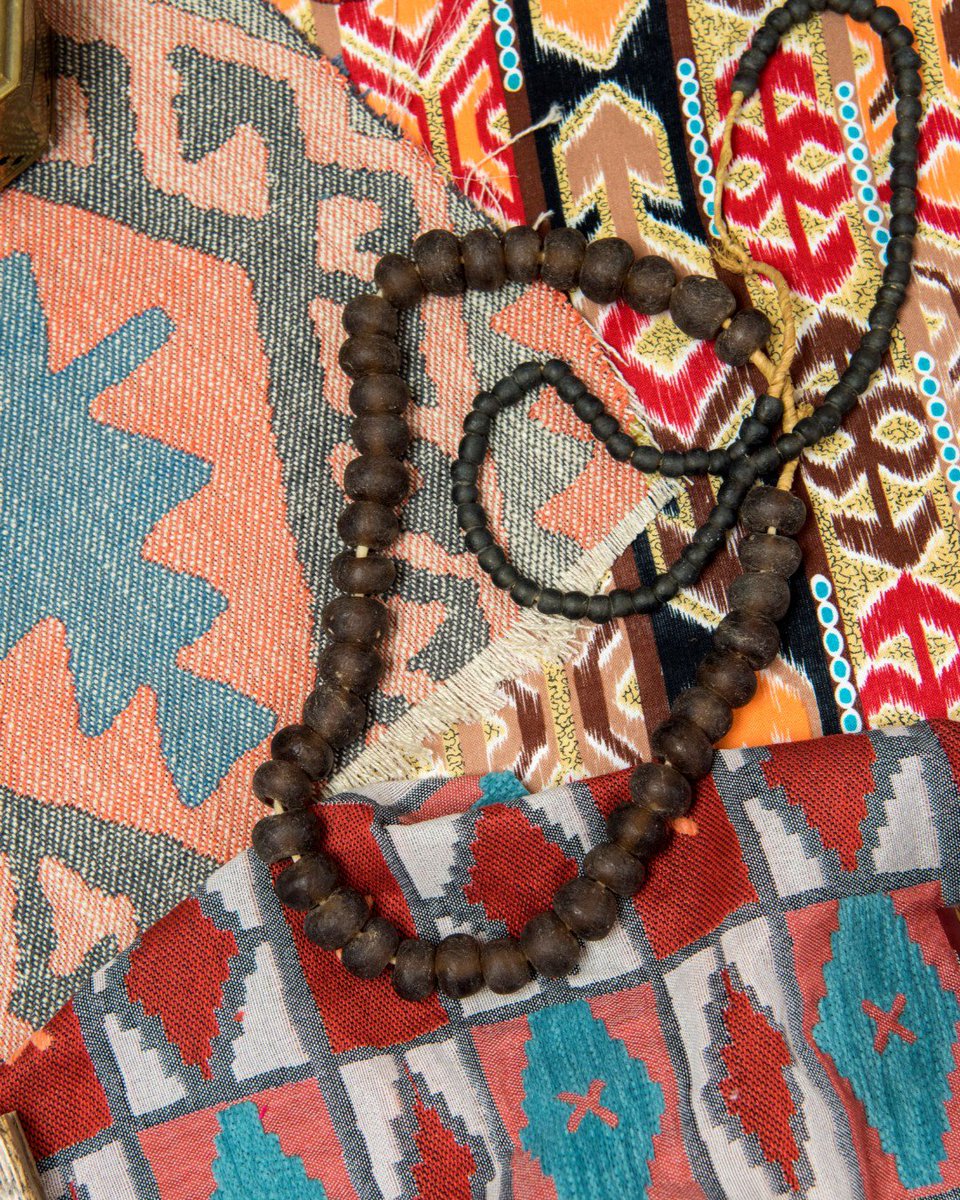 insideoutfabric's tweet image. We ❤️ #TribalThursday! #faderesistant #easyclean
.
.
.
.
#insideoutperformancefabrics #allinonefabric #performanceredefined #prettypracticalperformance