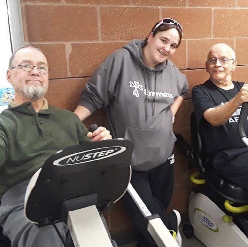 Starling_MO's tweet photo. The job description of a DSP is inclusive of many things. Featured here Jessica helps her consumers with mobility! We must end this crisis for our crucial employees! #NoMOdspCrisis #DDawareness19 #MOleg https://t.co/Vyo5XDgmZN