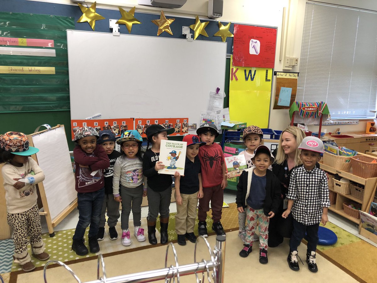 PSATbishops's tweet image. Our guest readers celebrating Read Across America with us by reading and donating books to our classroom!!! Thank you Ms. Angie, @laurabeess, @Gwen_725 !!! We ❤️ you! #NextLevelAPSD @APSuperGray @TheaJackson8 @Jackson__Lauren @tiffanycrespo0 @napolitania21