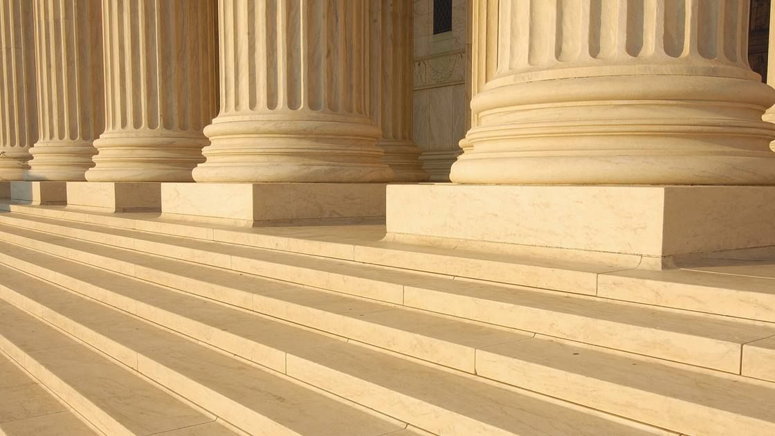 FaskenLaw's tweet image. Bill 6 could improve the Québec registry of lobbyists, but may also result in more enforcement actions for alleged illegal lobby. Find our more from our latest Lobbying Law bulletin on how Bill 6 may affect your business or organization: bit.ly/2tUleVt #Bill6 #Quebec