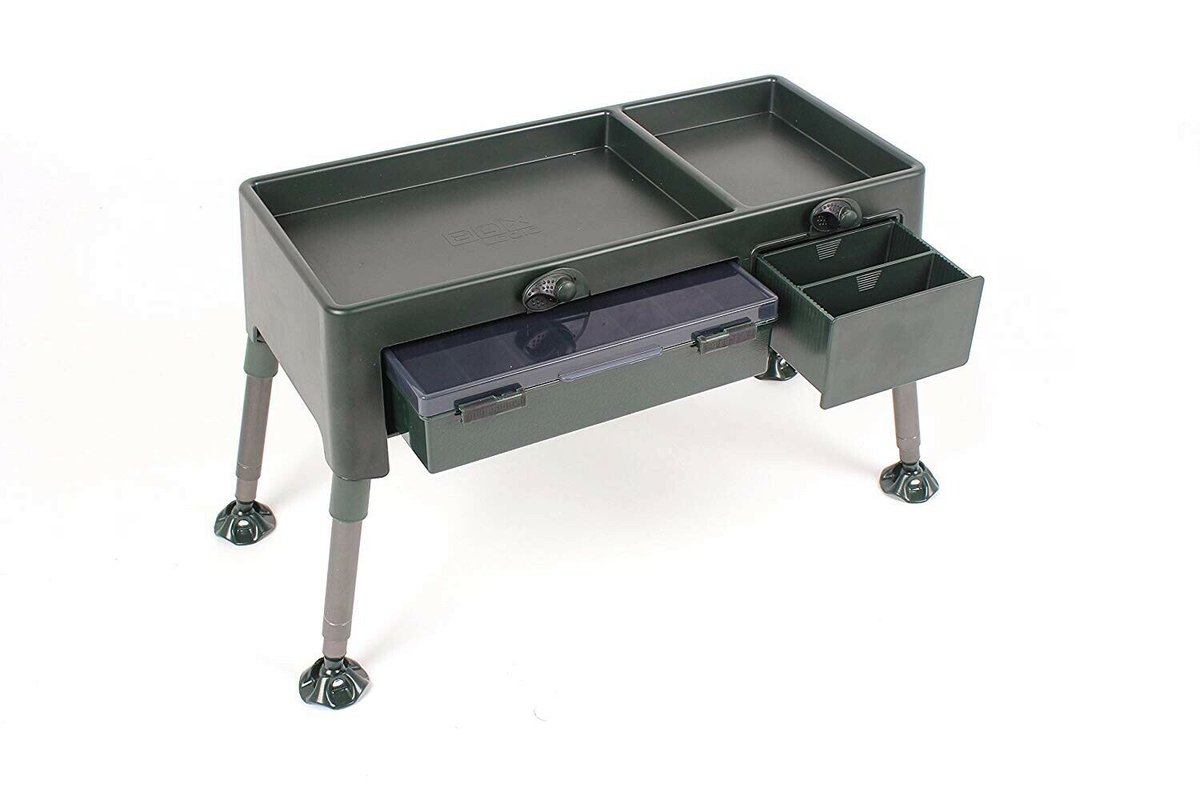 **NASH Bivvy Box Table With Medium Nash Box Logic Tackle Box** ebay.to/2TpvXGq #nashtackle #tacklebox #storage #lovefishing #carptackle #carpfishing #angling