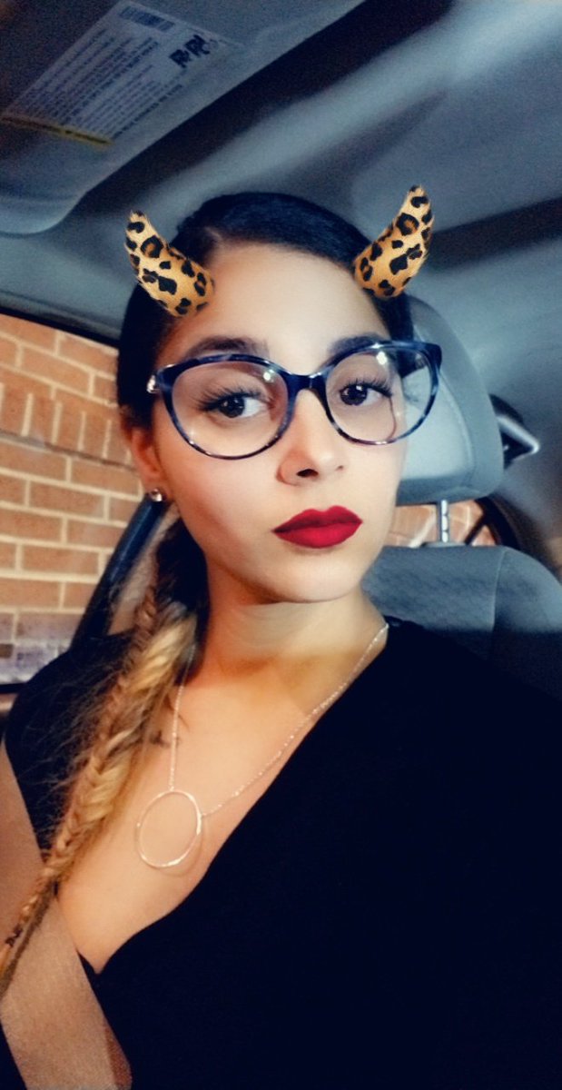 AneeMuja's tweet photo. My fav item from my @FabFitFun #WinterBox @lelesadoughi Silver Necklace w/Circle Pendant #Classic Need 1? https://t.co/2q8U0aJClr Get u 1 w/10$ off 1st box! Code SPRINGLOVE #fabfitfunpartner #FABFITFUN #FFFGiveaway #SeasonalBox #Subscription #affiliatemarketing #Ambsdr #Spring https://t.co/FLhLqOBrdu