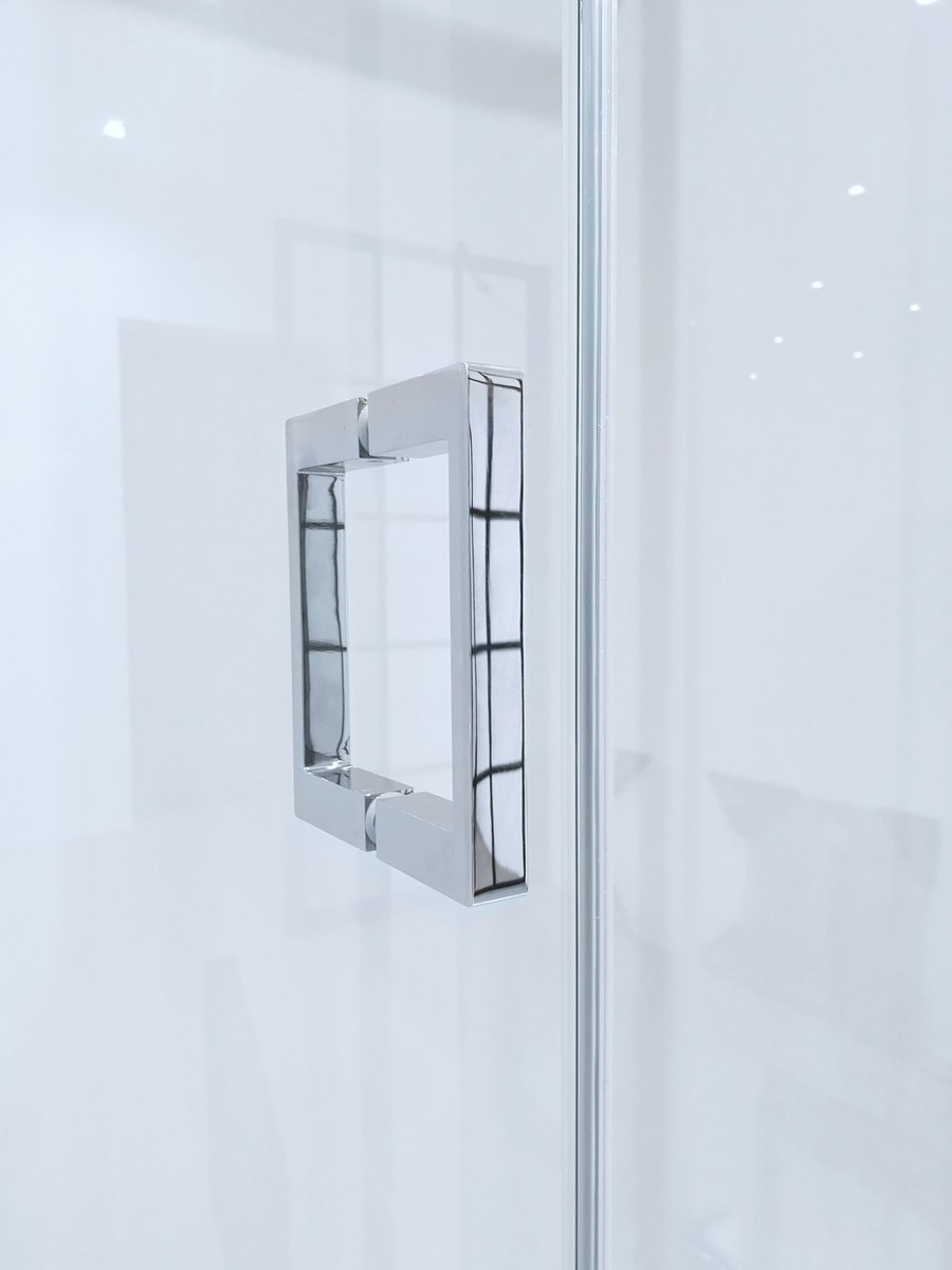 Are you more of an angular or rounded handle sort of person? #theshowerlab #showerhandle