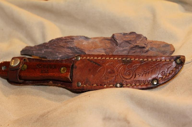 atticesoterica's tweet photo. Vintage Herter's Fixed Wooden Handled Blade Belt Knife Hunting Fishing Leather Sheath https://t.co/znpsvvTdfg #Etsy #AtticEsoterica #Vintage #BeltKnife https://t.co/ZJMXXnBVva