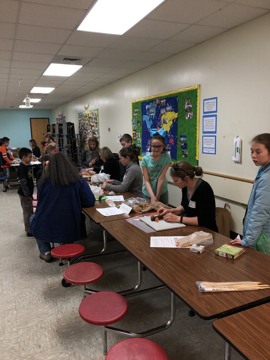 srburnham326's tweet photo. Fruit and veggie derby in action! @GRESDragons @MelissaTReams #howfarwillitgo https://t.co/3P4IRAJObh