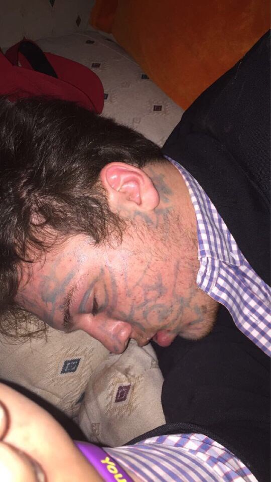 AOXFSU's tweet photo. Happy birthday @BRO_scout44 It’s your time of the month bro enjoy it! https://t.co/PhWKzESxD5