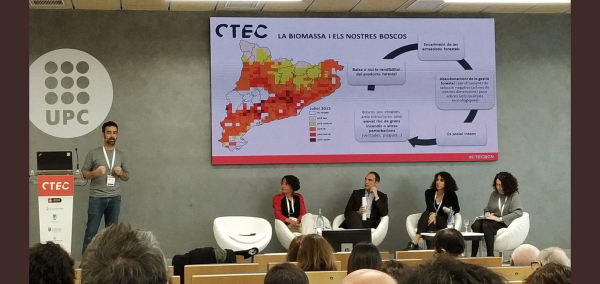 Bioenergia_Cat's tweet photo. L'associat Oriol Barber de Dekra va participar ahir al #CTECBCN on va parlar de #biomassa https://t.co/pYQpCiXpLG