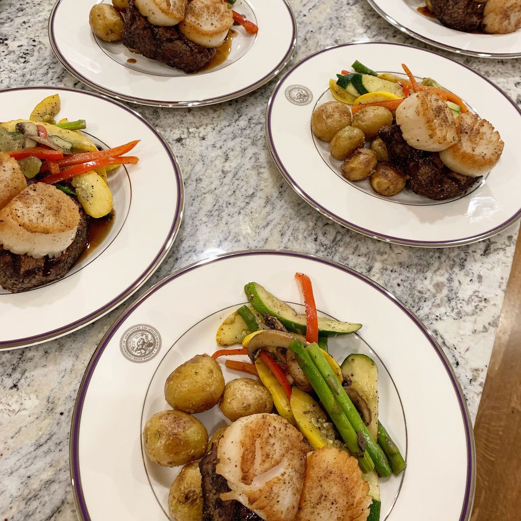 Wine Dive + Kitchen tweet media