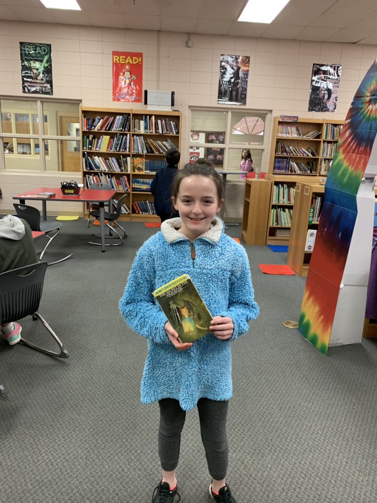 StephanieLisk's tweet photo. CMSS DEAR Day - #CabotReads https://t.co/YuvLLkSyov