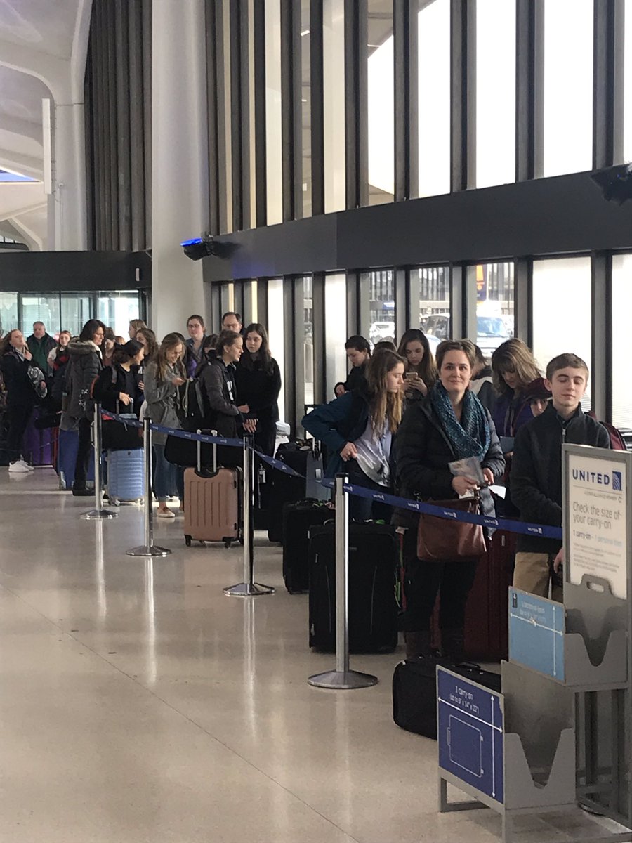 violaman1973's tweet photo. EHS Orchestra leaving for London Tour. @GoMounts https://t.co/R6sglufPtG