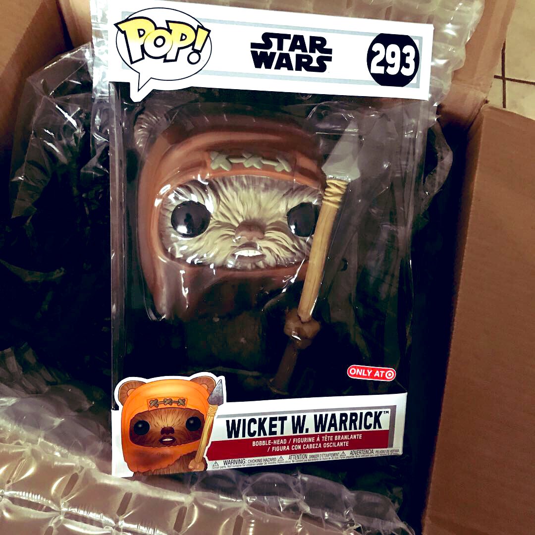 MonicaoTo's tweet photo. @starwars @OriginalFunko My #starwars super cool goodies arrived today! 😮😱😄Just got my #Funko 10” #wicket #ewok and he’s so adorable! Also, #Target knows how properly pack a package! Thanks guys! The #darthvader #flexwatch is so badass! #starwarsgeek @acrossthestars 😜 https://t.co/0PwFt34C3Z