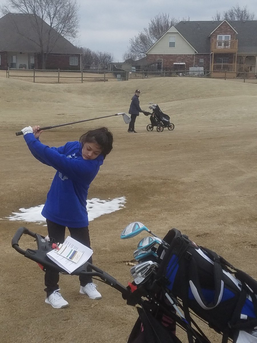 chieftaincircle's tweet image. Aziah Perez 13th out of 54 golfers today at Bailey Ranch.  Good job Aziah!