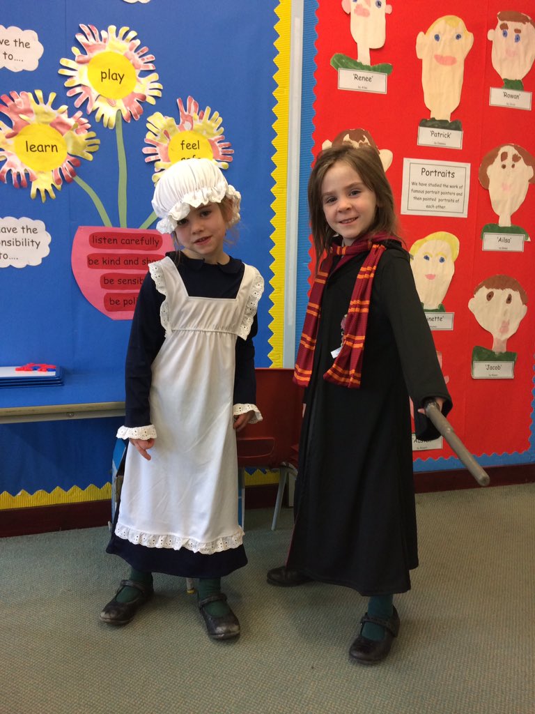 LittleArdvreck's tweet photo. Primary 1/2 made a fabulous effort dressing up for World Book Day. https://t.co/olIYUXPNaf